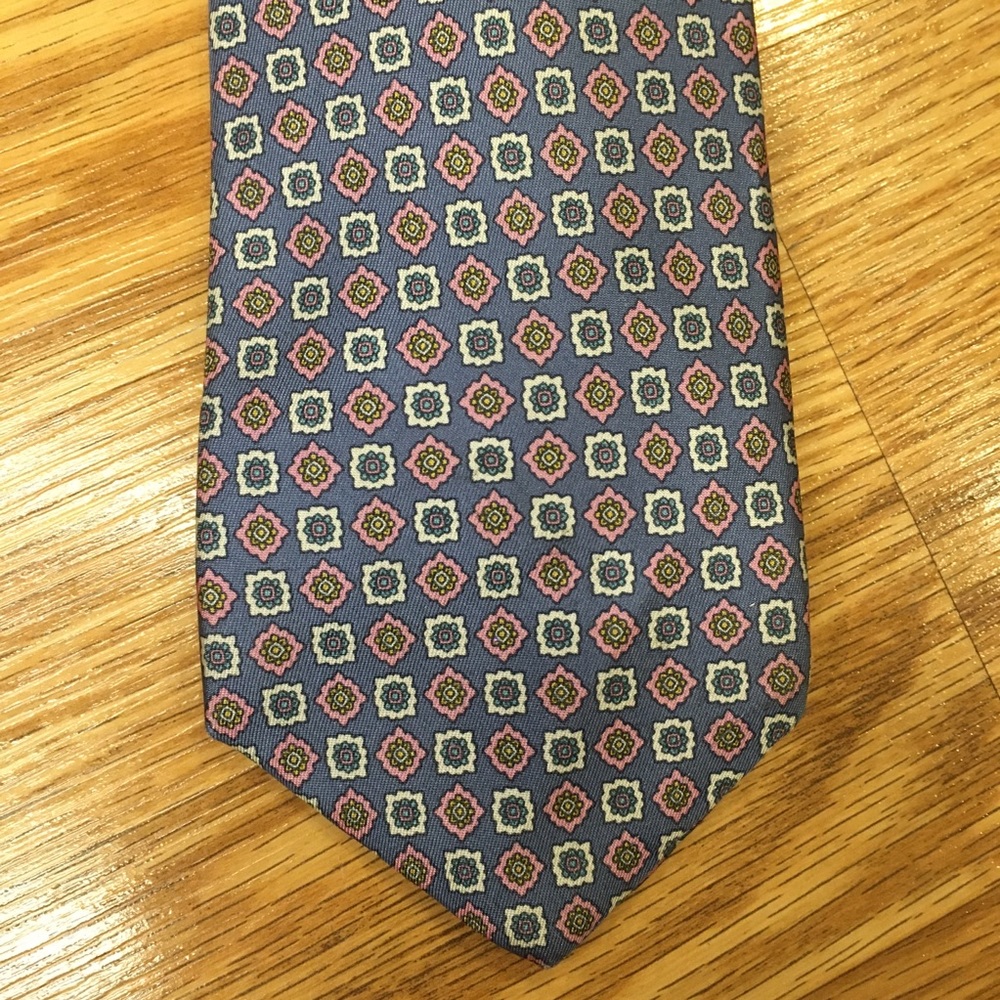 Liberty of London blue pink Silk Neck Tie made in‎ the USA